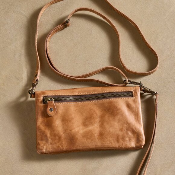 Roan Crossbody Leather with three convenient pockets Camel Color - Picture 3 of 3